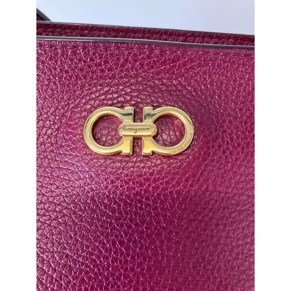 SALVATORE FERRAGAMO LARGE WINE PEBBLED LEATHER HANDBAG ASIS - Picture 3 of 16